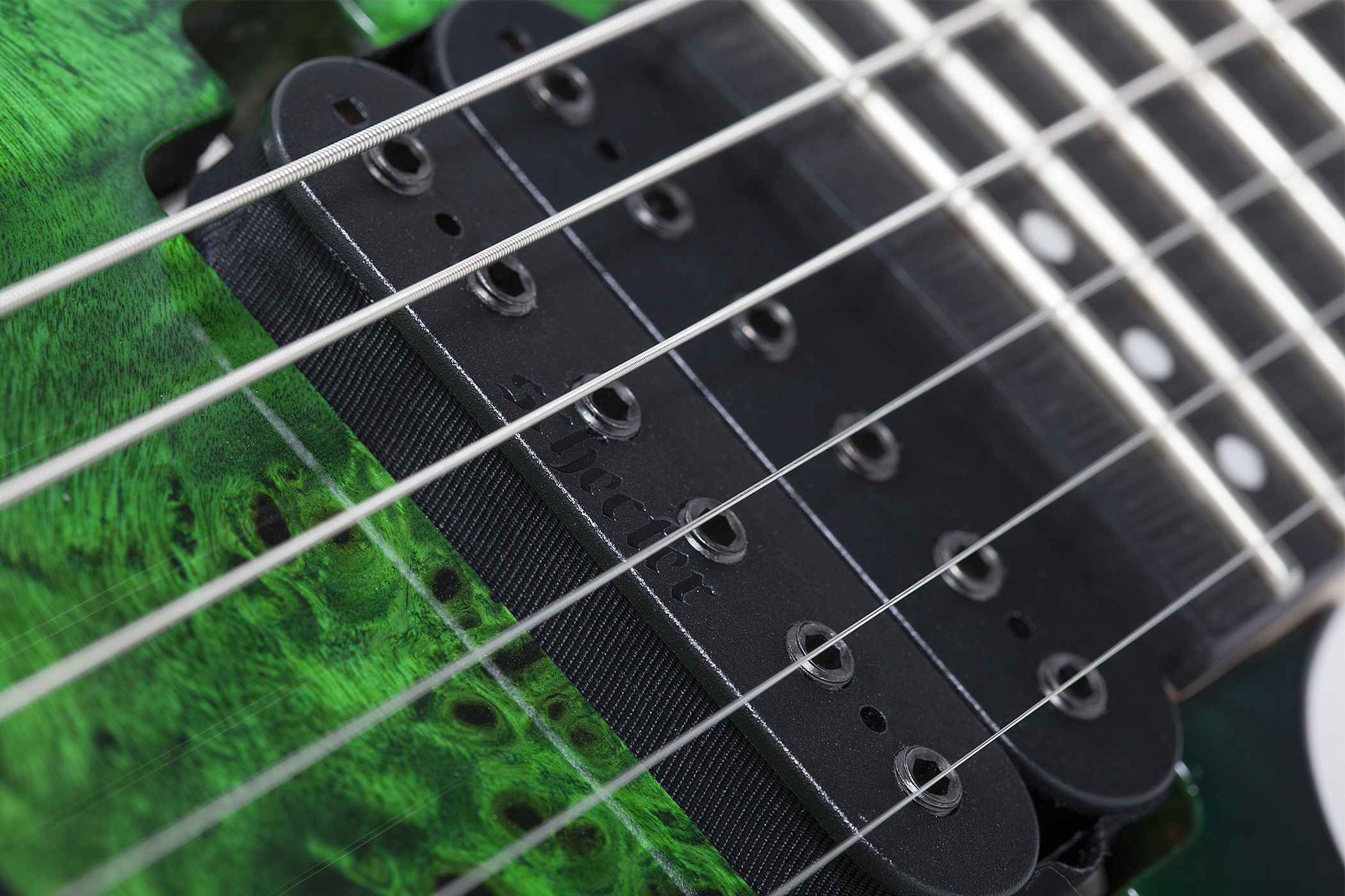 C-6 PRO FR AQB PICKUP CLOSE HIGHRES